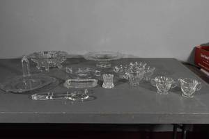 lot 242 image: Clear glass