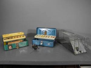 lot 38 image: Live trap,etc