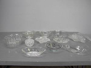 lot 51 image: Clear glass