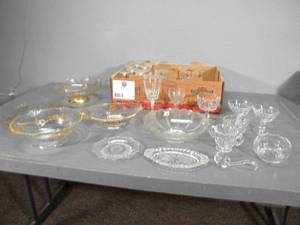lot 53 image: 10 lg. stemware
