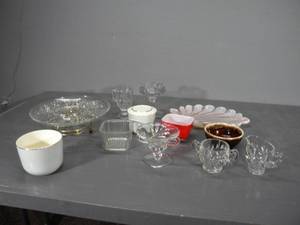 lot 58 image: Cr &S, refrigerator dishes