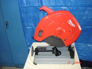 lot 44 image: MILWAUKEE CUT OFF SAW