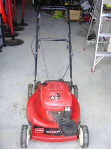lot 52 image: TORO GTS RECYCLER 22 MOWER