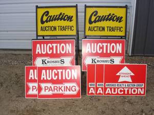 lot 40 image: SEVERAL DEE SIGNS AND FRAMES