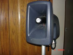 lot 19 image: MEGAVOX WIRELESS SOUND SYSTEM