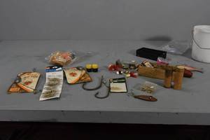 lot 32 image: Misc. fishing tackle,flies, swivels