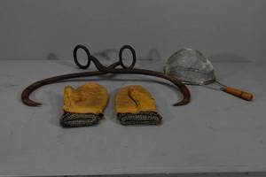 lot 36 image: Ice Tongs w gloves and strainer