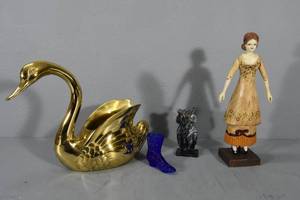 lot 52 image: Swan, wooden girl, boot & owl