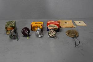 lot 3 image: 2 Southbend reels, target paper