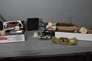 lot 18 image: Electronics items