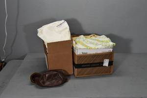 lot 29 image: Sheets