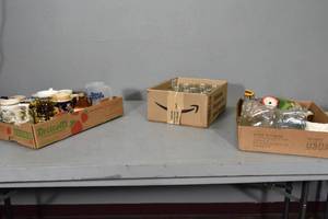 lot 67 image: Canning Jar Mugs, Misc Mugs