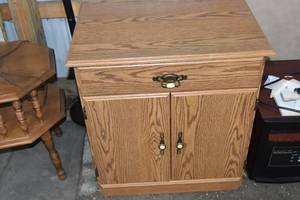 lot 73 image: Microwave Cabinet with drawer