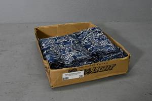 lot 20 image: 8 yards Blue Floral Batik