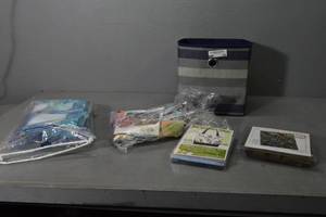 lot 79 image: Unfinished kits