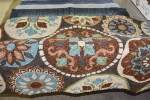 lot 154 image: Assorted Rugs, Blue, Beige