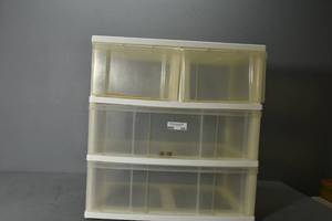 lot 155 image: Four drawer poly storage box