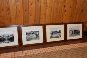lot 8 image: 4) Early American Rustic Pictures