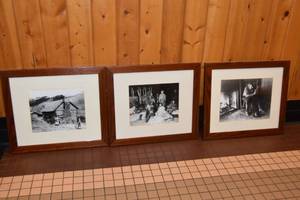 lot 14 image: 4 Old West prints 32 x 26