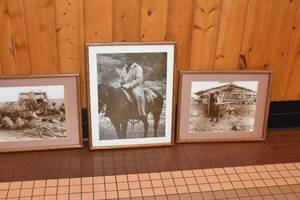 lot 16 image: 3 Western prints 19 x 16