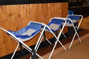lot 33 image: 3 Koala Infant seat cradles