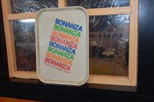 lot 44 image: Bonanza Tray