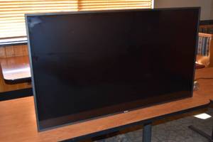 lot 75 image: 55 Phillips Flat screen TV June 2019