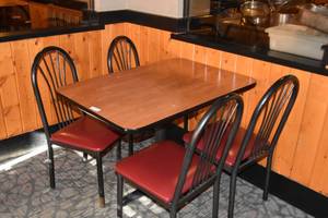 lot 93 image: Table & four red chairs 46 x 30