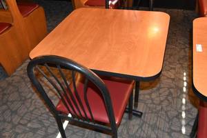 lot 107 image: Small table & two red chairs