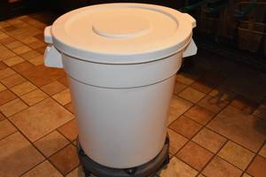 lot 188 image: Poly NSF Food grade container on wheels