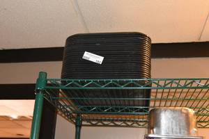 lot 192 image: 24) Black Cambro trays
