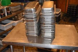 lot 204 image: 35) SS Inserts