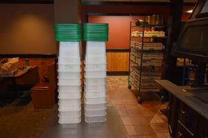 lot 238 image: 2) Stacks Cambro containers wgreen lids