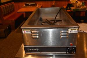 lot 270 image: Superior table top Warming unit