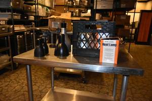 lot 311 image: Heat lamps & bulbs