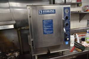 lot 421 image: Sterling Oven-10 Racks-Model SP208-14-3MF00