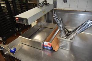 lot 430 image: Hatco Glo-Ray Food Warmer-8 tongs,foil