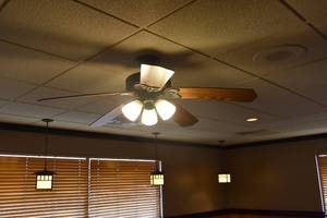 lot 15 image: Five Blade ceiling Fan-brown