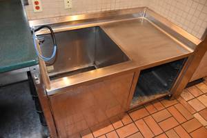 lot 28 image: SS Cabinet Front serving area