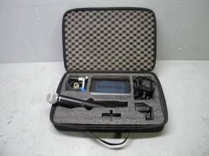 lot 3 image: Shure Wireless BLMX3 M 15 & Receiver