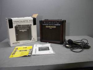 lot 6 image: Behringer Amplifier AT 108 & Mic