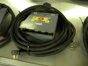 lot 29 image: Box 7 w cord at least 60 w 50 amp plug and stand