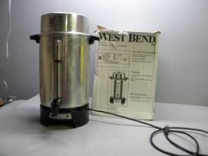 lot 49 image: 100 c. coffee pot-West Bend