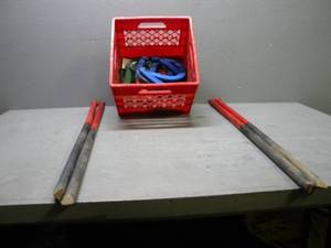 lot 60 image: 2 Sets Horseshoes and Stakes