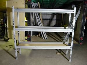 lot 84 image: 3 Shelf adj metal-6x6x18