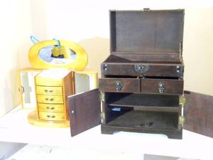 lot 2 image: Wood jewerly cabinets