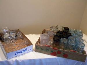 lot 35 image: Plastic and glassware cups & stemware