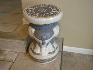 lot 38 image: 12 X 17 H Elephant plant stand