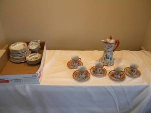 lot 56 image: Oriental dishes, Chocolate Muforri
