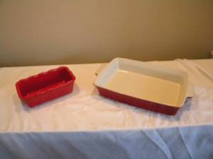 lot 58 image: Red stoneware pan & bread pan